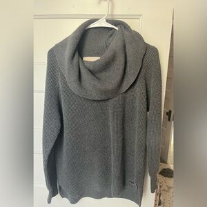 Michael Kors sweater. Grey. Size L